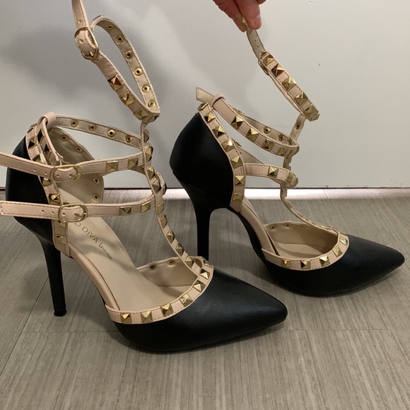 Urban Planet studded heels - Picture 2 of 7